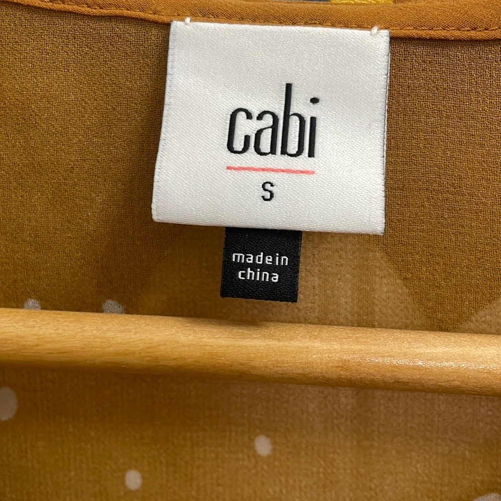 CAbi print top with cute collar.  S - Picture 5 of 6